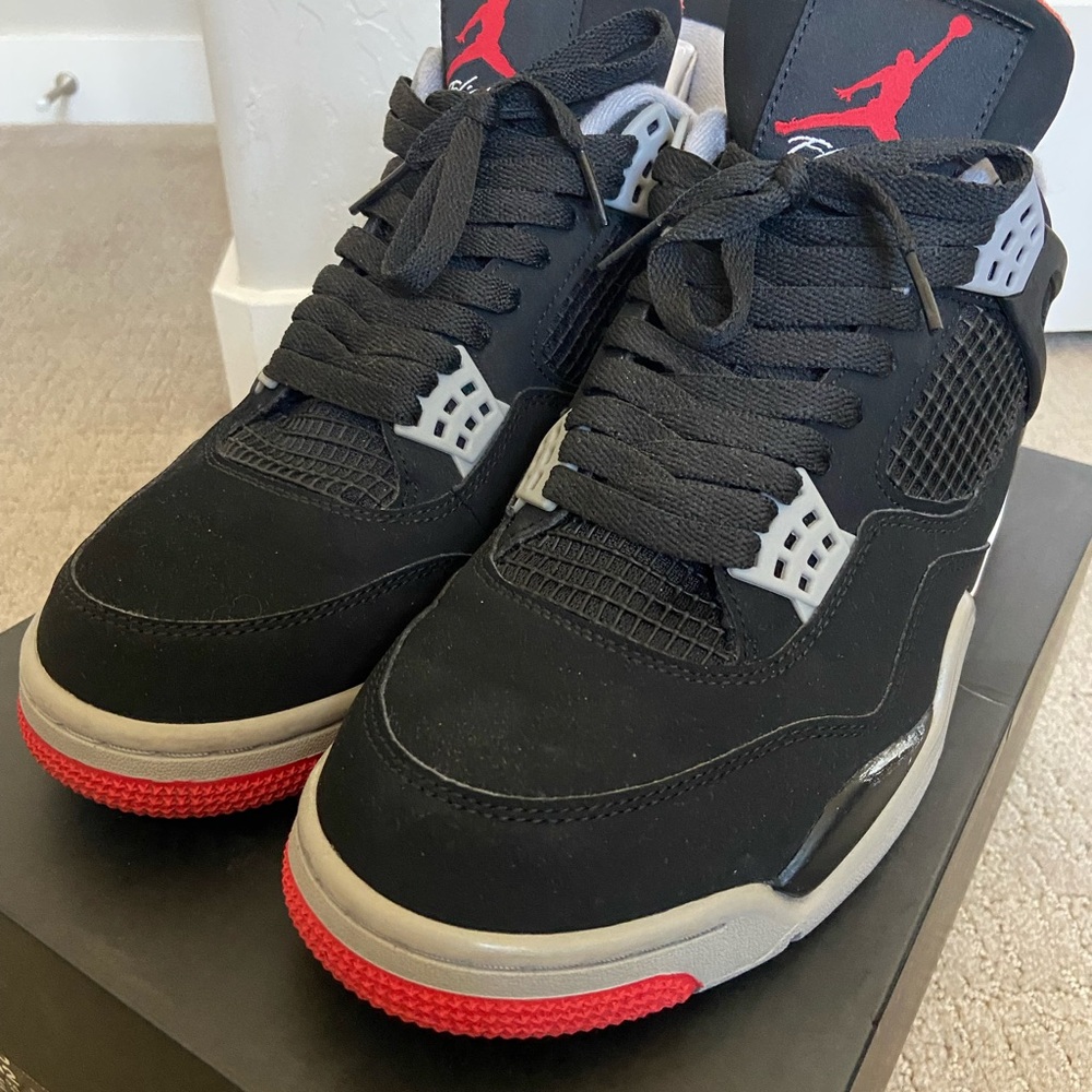 Air Jordan Retro 4 IV Black/Red (Bred) 2019 sz 10.5